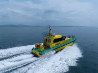 Tow boat pikeun dijual