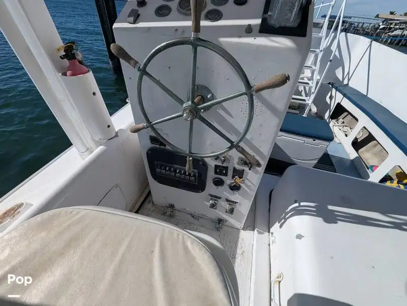 Kapal pesiar-feri keur dijual