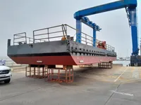 Tongkang keur dijual