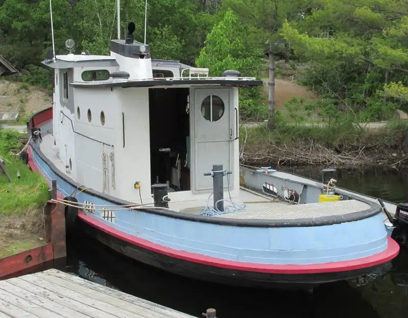 Kapal penarik keur dijual