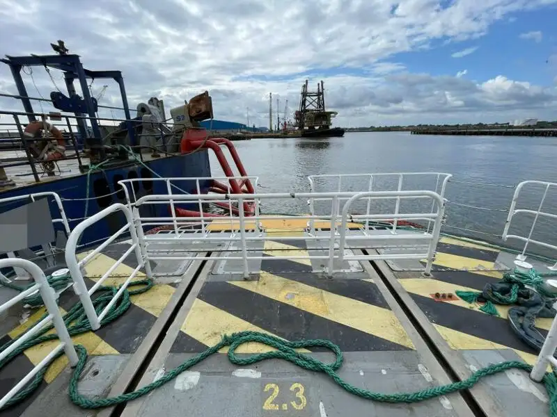 Kapal kontainer keur dijual