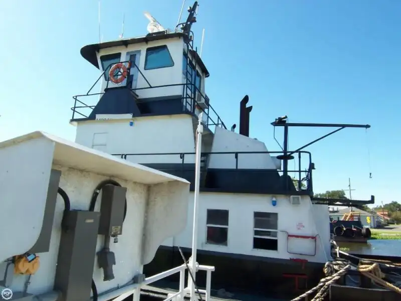 Kapal penarik keur dijual