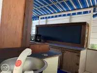 Kapal pesiar keur dijual