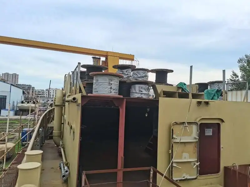 Kapal penarik keur dijual