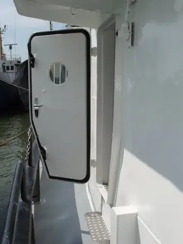 Kapal penarik keur dijual