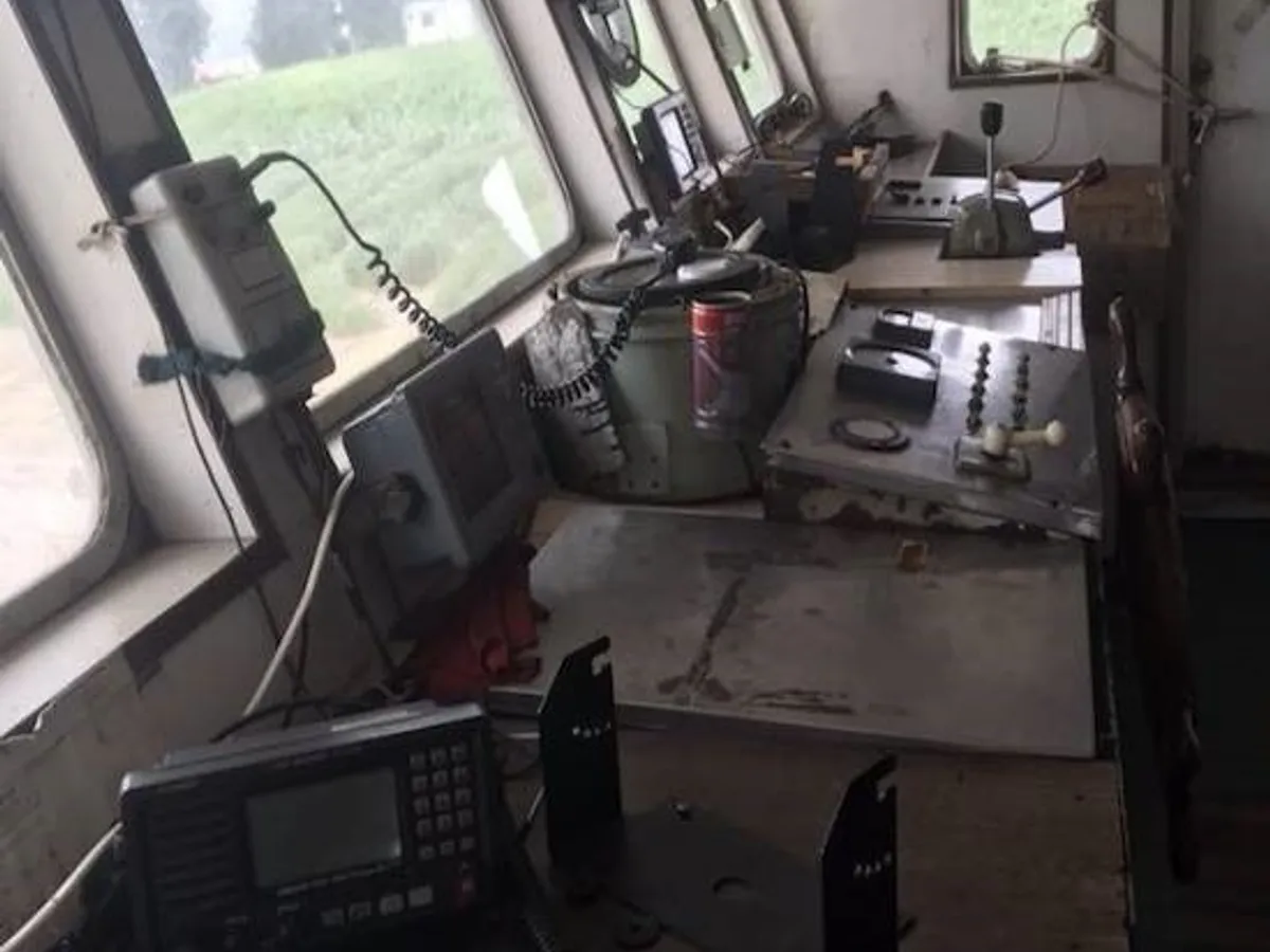 Kapal tangki minyak/bahan kimia keur dijual