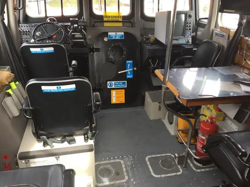Kapal penyelamat keur dijual