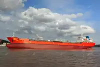 Kapal tangki keur dijual