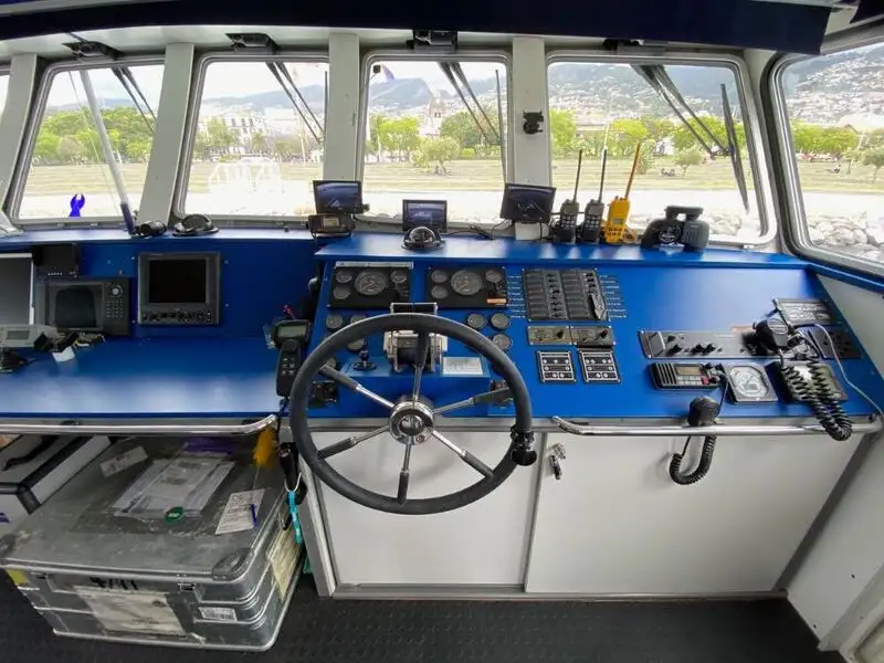 Kapal penarik keur dijual