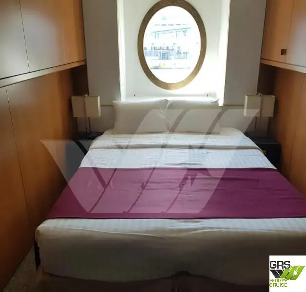 Kapal pesiar keur dijual