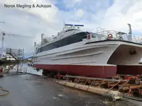 Katamaran keur dijual