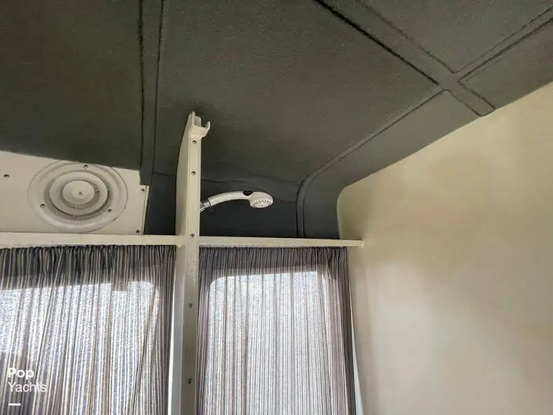 Kapal pesiar keur dijual