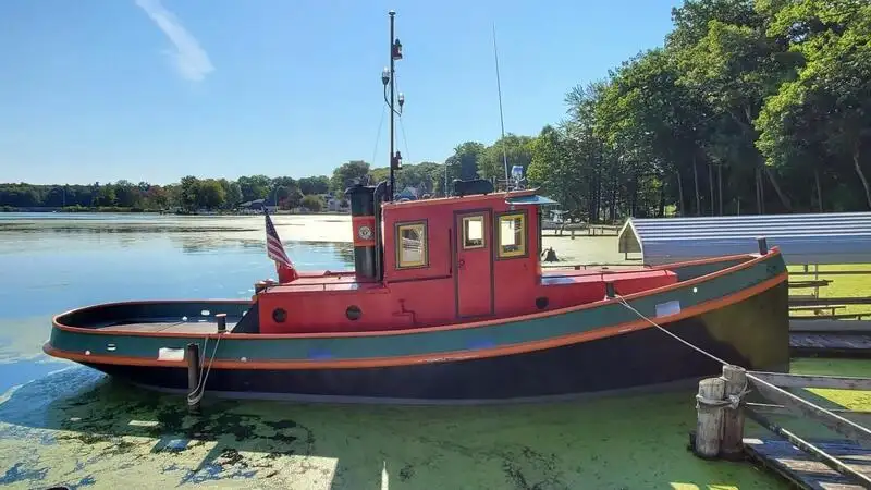 Kapal penarik keur dijual