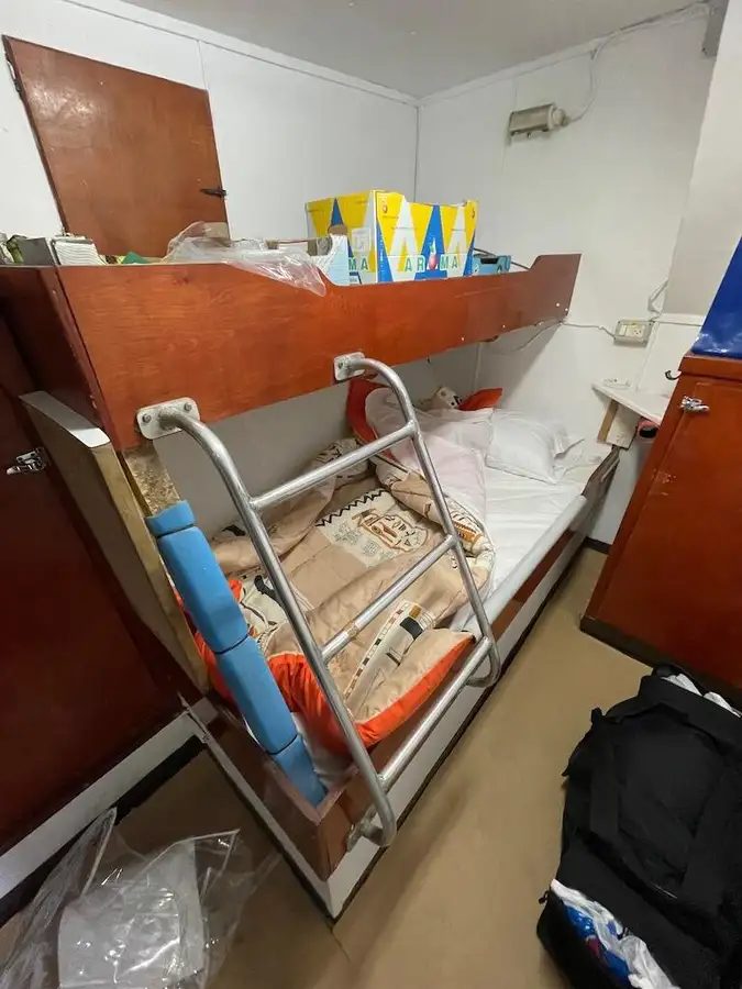 Kapal kontainer keur dijual