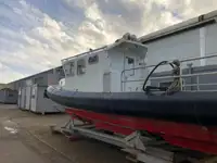 Kapal kerja keur dijual