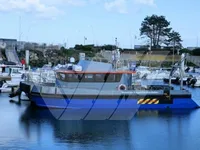 Kapal survei keur dijual