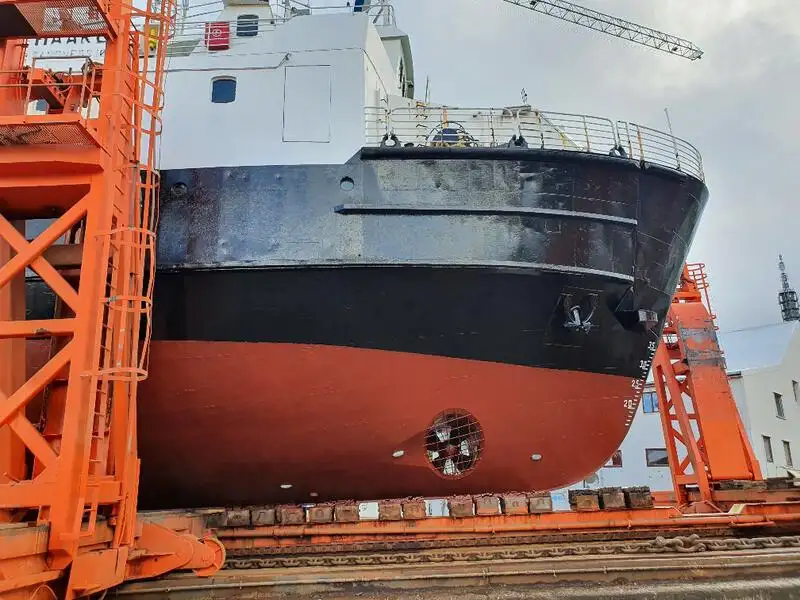 Kapal pangangkut barang curah keur dijual