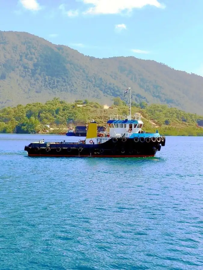 Kapal penarik keur dijual
