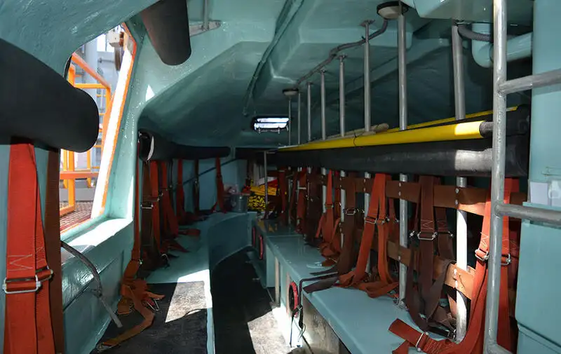 Kapal pangangkut LNG keur dijual