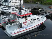 Tow boat pikeun dijual