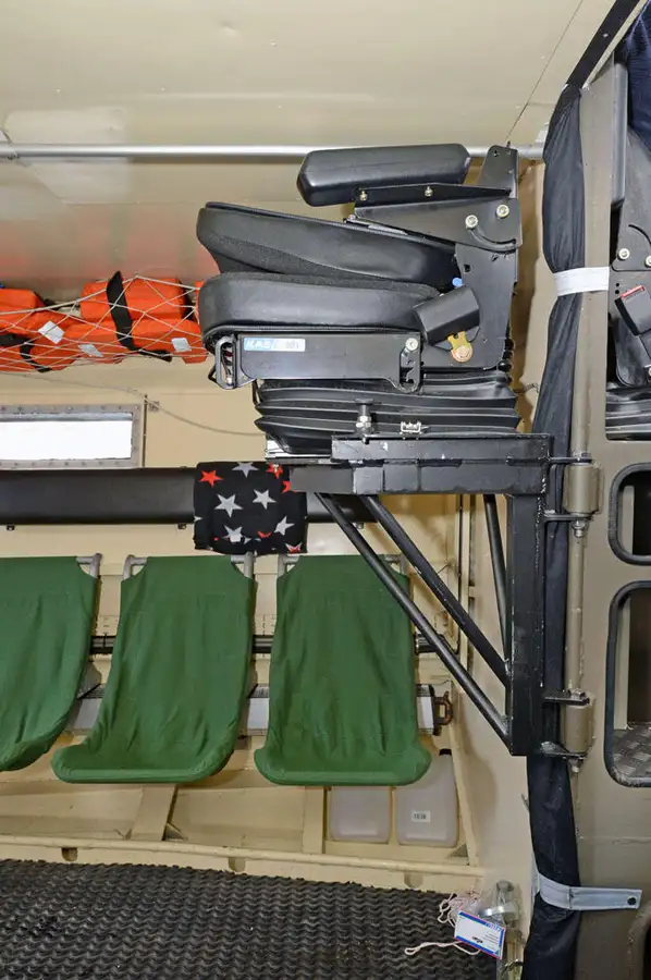Kapal angkatan laut / militer keur dijual
