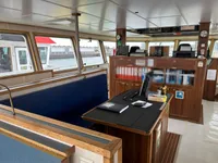 Kapal pasokan keur dijual