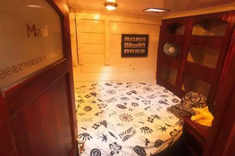 Kapal keruk keur dijual
