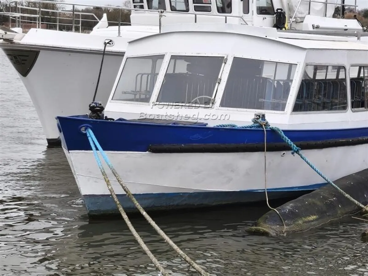 Kapal panumpang keur dijual
