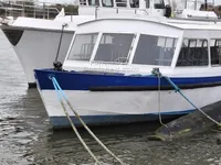 Kapal panumpang keur dijual