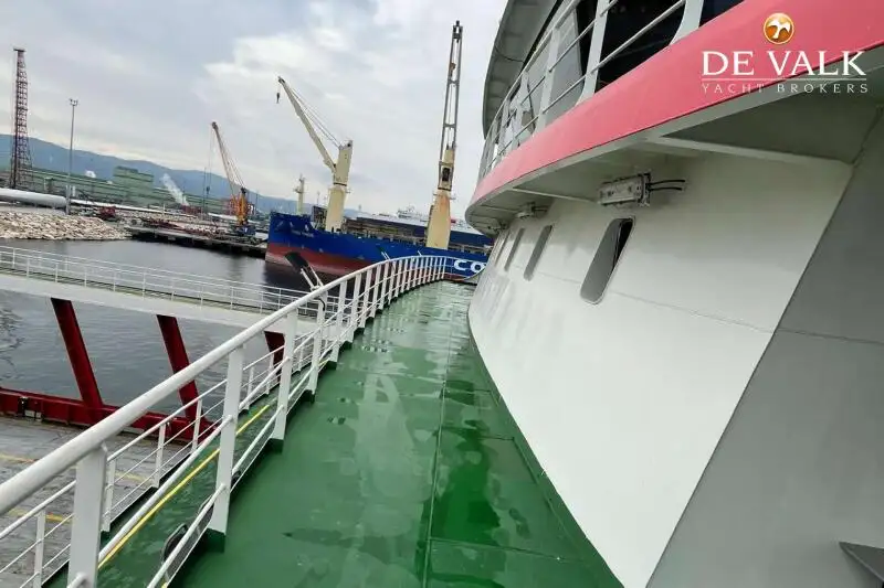 Kapal fery keur dijual