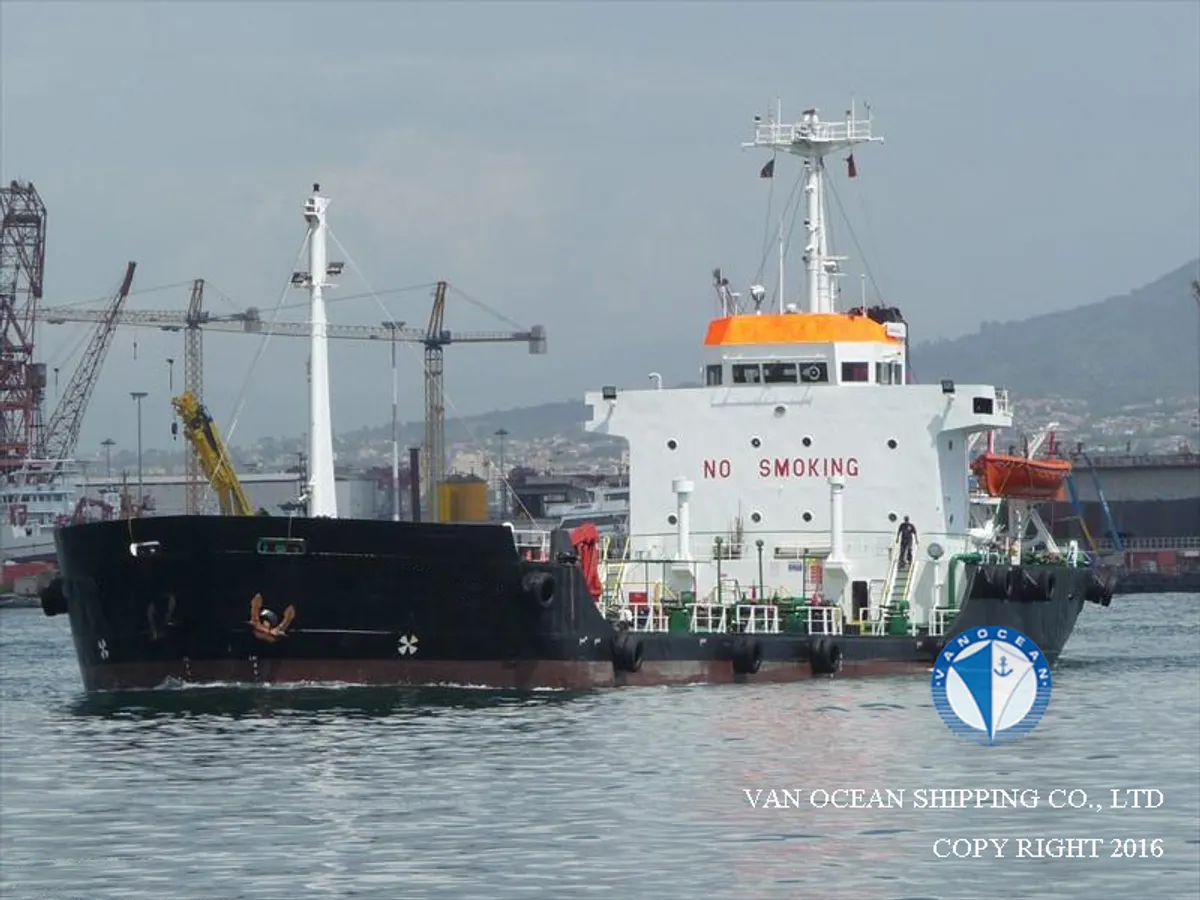 Kapal tangki minyak/bahan kimia keur dijual