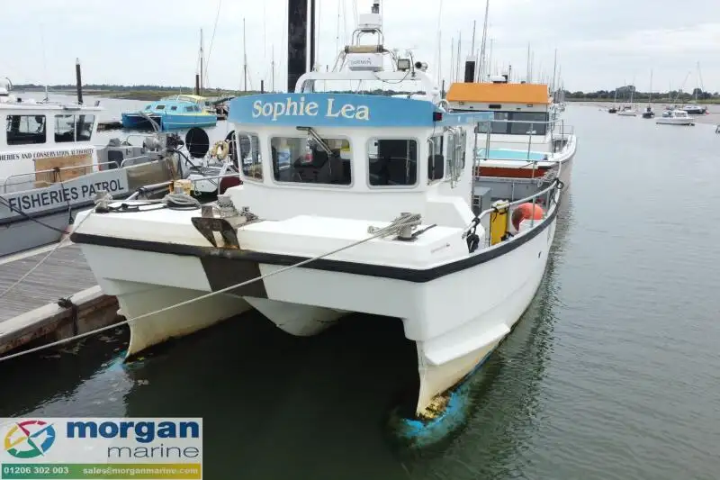 Kapal kerja keur dijual