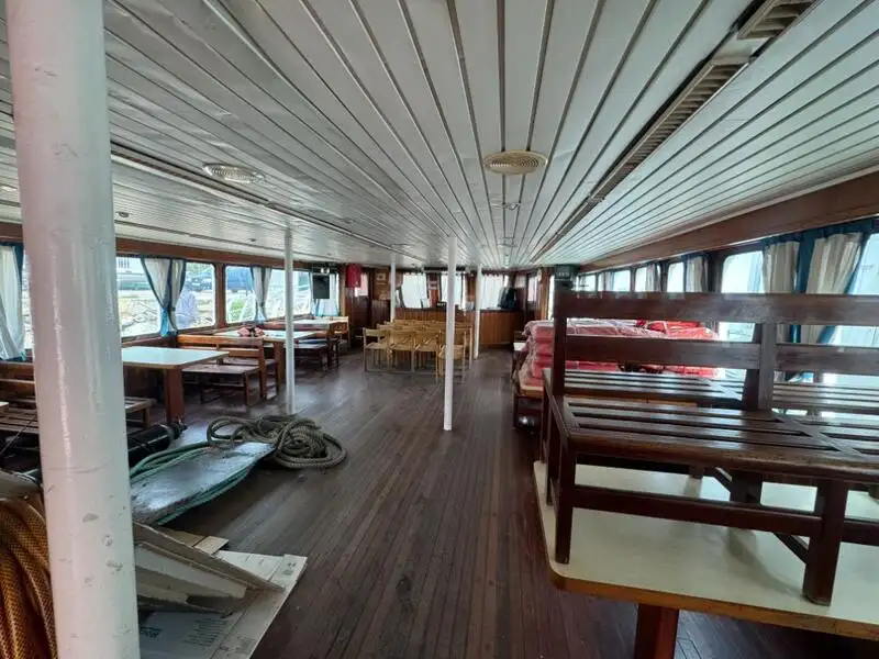Kapal fery keur dijual
