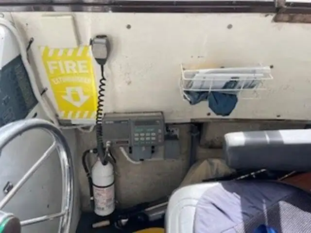 Kapal kerja keur dijual