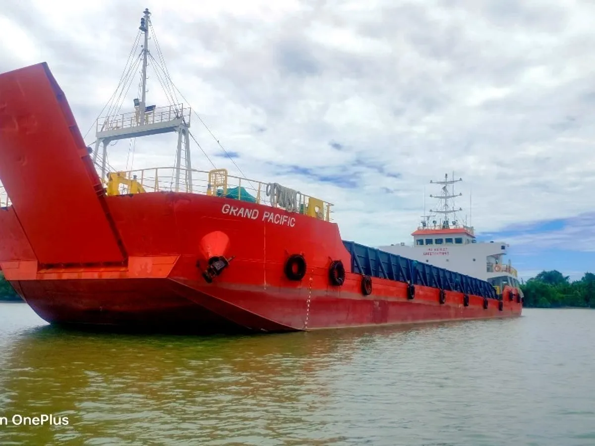 Kapal pendaratan, tangki keur dijual