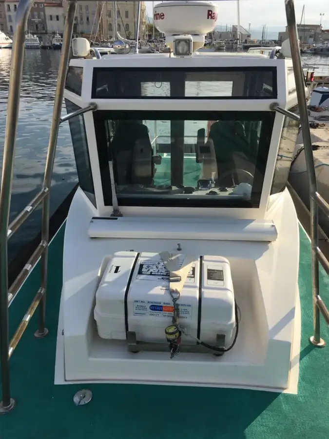 Kapal pilot keur dijual