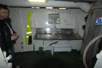 Kapal pendaratan, tangki keur dijual