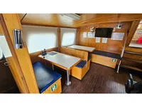 Kapal kru keur dijual