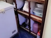 Kapal survei keur dijual