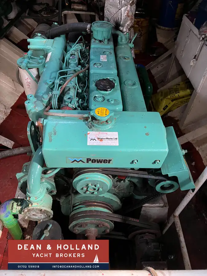 Kapal penarik keur dijual