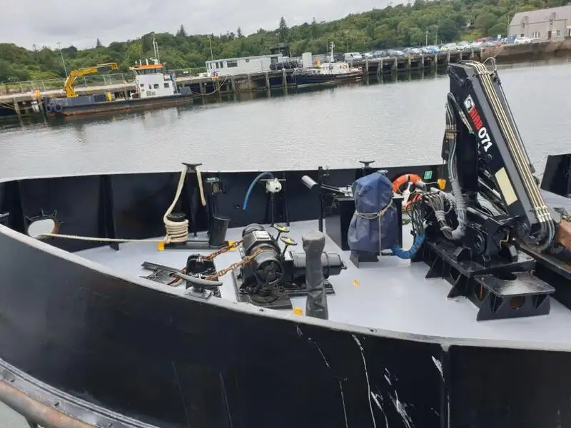 Kapal kerja keur dijual