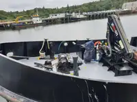Kapal kerja keur dijual