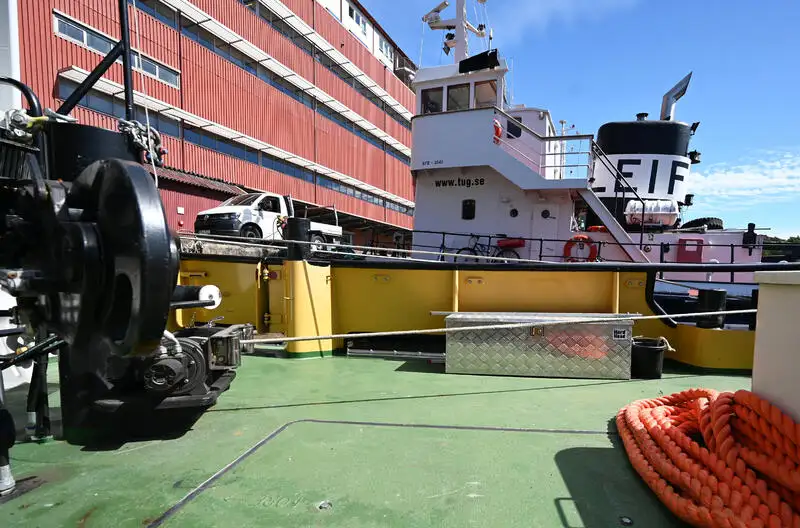 Kapal penarik keur dijual