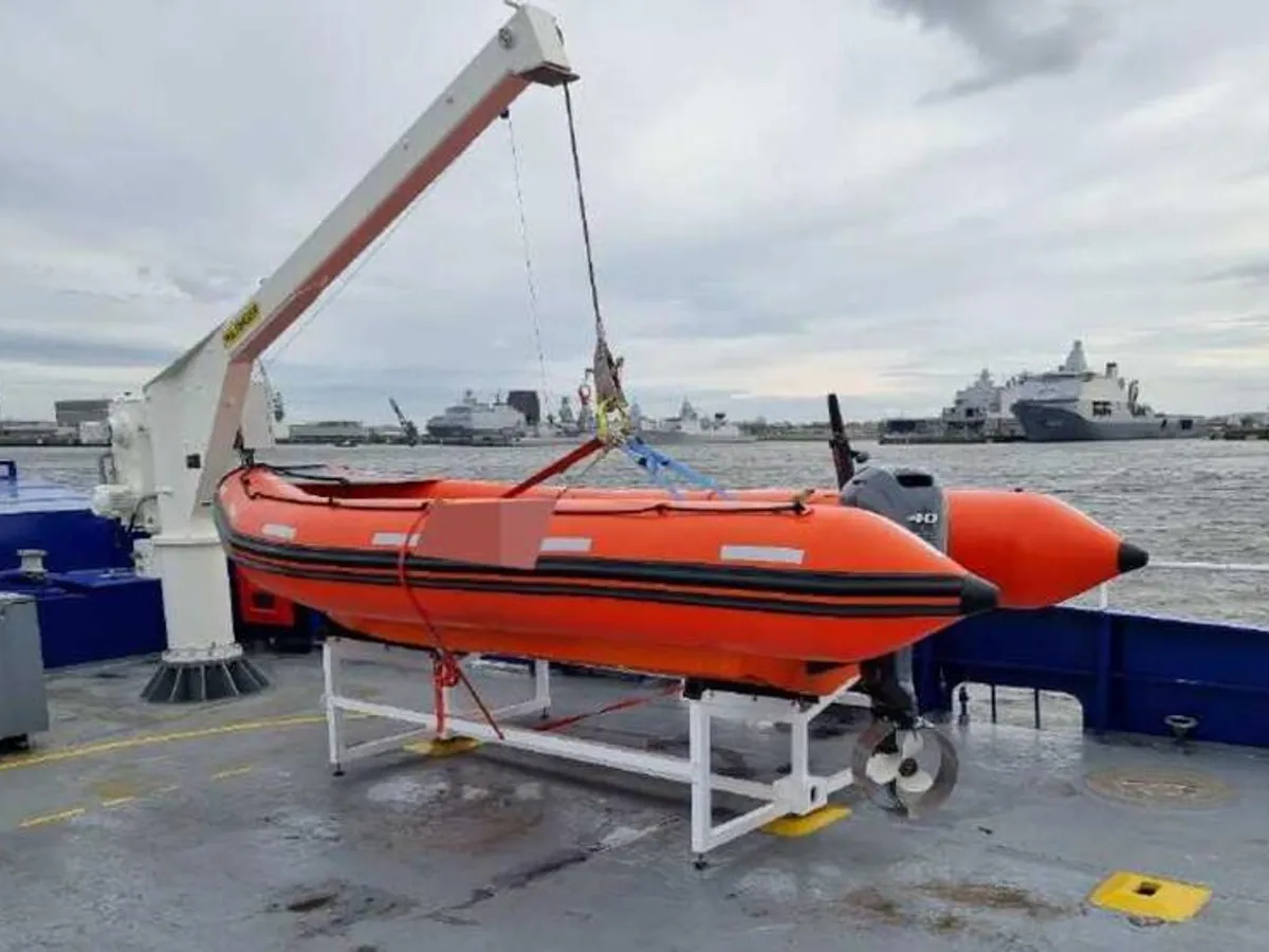 Kapal kru keur dijual