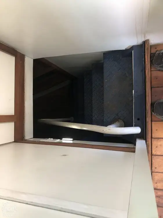 Kapal pasokan keur dijual