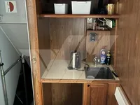 Kapal pesiar-feri keur dijual