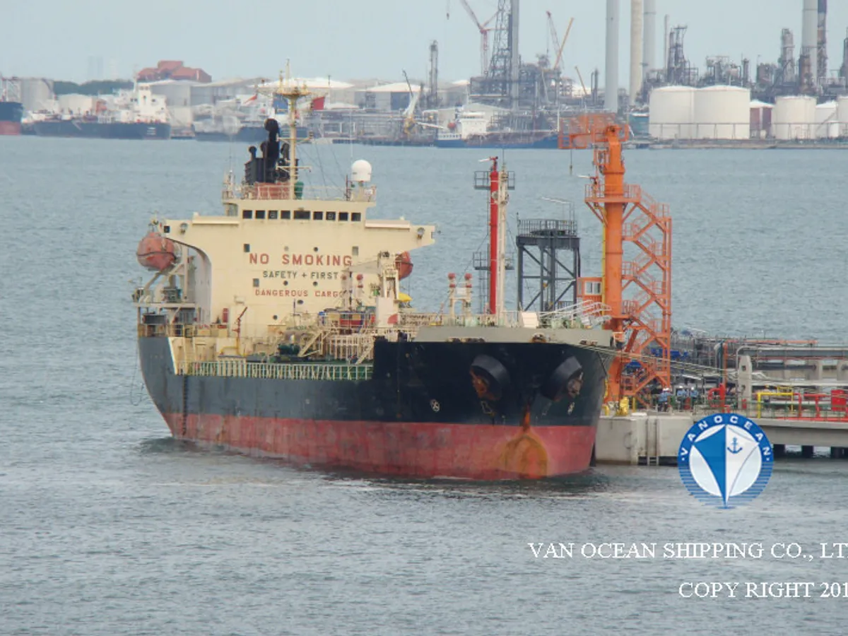 Kapal tangki minyak/bahan kimia keur dijual
