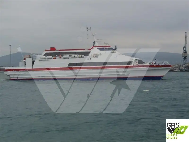 Kapal pesiar keur dijual