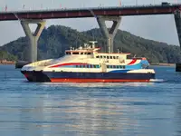 Katamaran pikeun dijual