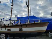 Kapal pesiar keur dijual